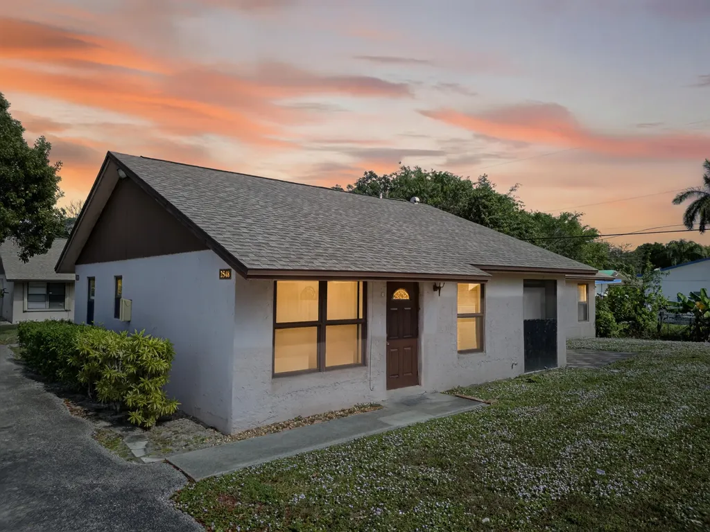 2548 Ida Way West Palm Beach FL 33415