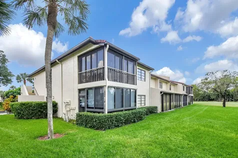 21209 Lago Circle Boca Raton FL 33433