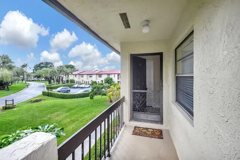 21209 Lago Circle Boca Raton FL 33433