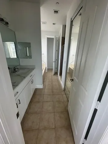 2502 N Dixie Highway Lake Worth FL 33460