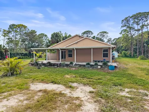 15553 74th Street The Acreage FL 33470
