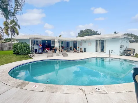 100 SW 17th Street Pompano Beach FL 33060