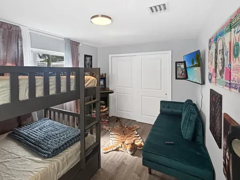 100 SW 17th Street Pompano Beach FL 33060