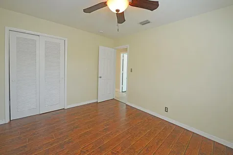 3180 NW 6th Avenue Oakland Park FL 33309