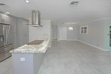 3180 NW 6th Avenue Oakland Park FL 33309