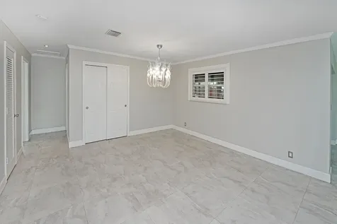 3180 NW 6th Avenue Oakland Park FL 33309