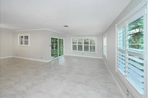 3180 NW 6th Avenue Oakland Park FL 33309
