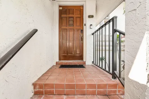 7977 La Mirada Drive Boca Raton FL 33433