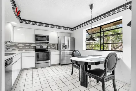 7977 La Mirada Drive Boca Raton FL 33433