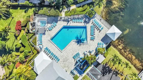 622 Ocean Dunes Circle Jupiter FL 33477