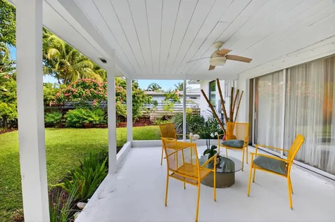 215 N Seacrest Circle Delray Beach FL 33444