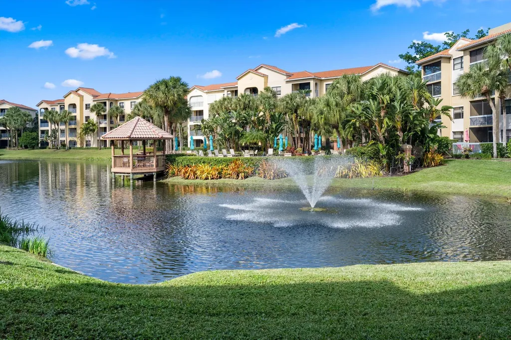 600 Uno Lago Drive Juno Beach FL 33408