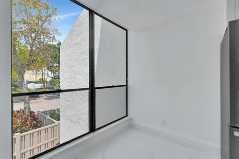 2804 Bridgewood Drive Boca Raton FL 33434