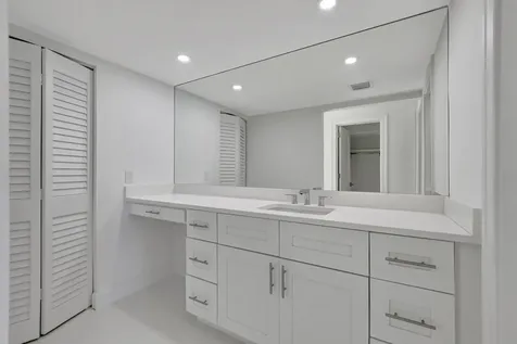 2804 Bridgewood Drive Boca Raton FL 33434