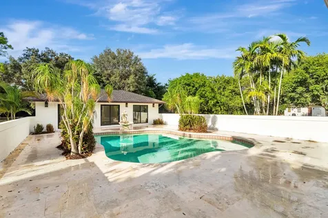 6725 Katherine Road West Palm Beach FL 33413