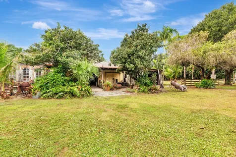 6725 Katherine Road West Palm Beach FL 33413
