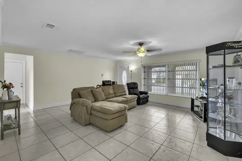 1100 Nw 49th Street Deerfield Beach FL 33064
