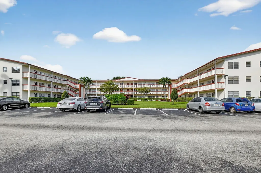 277 Brighton Boca Raton FL 33434