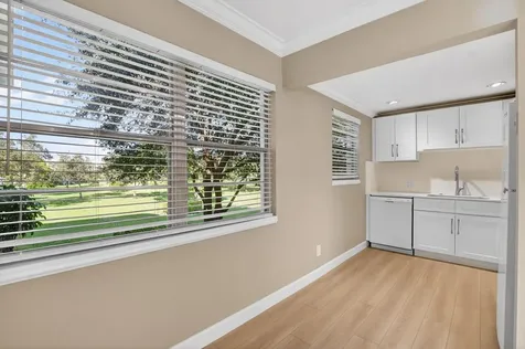 277 Brighton Boca Raton FL 33434