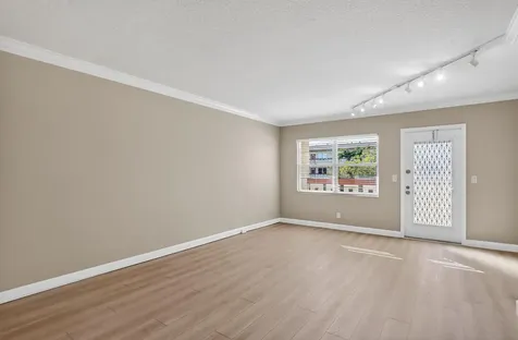 277 Brighton Boca Raton FL 33434