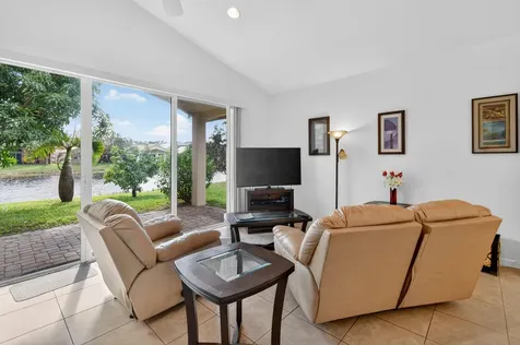 2205 Sw Newport Isles Boulevard Port Saint Lucie FL 34953