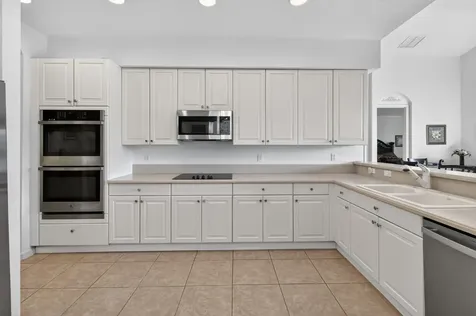 2205 Sw Newport Isles Boulevard Port Saint Lucie FL 34953