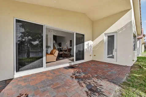 2205 Sw Newport Isles Boulevard Port Saint Lucie FL 34953