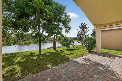 2205 Sw Newport Isles Boulevard Port Saint Lucie FL 34953
