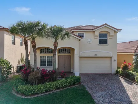 2205 Sw Newport Isles Boulevard Port Saint Lucie FL 34953