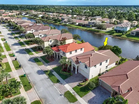 2205 Sw Newport Isles Boulevard Port Saint Lucie FL 34953