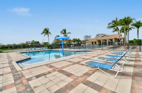 2205 Sw Newport Isles Boulevard Port Saint Lucie FL 34953