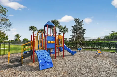 2205 Sw Newport Isles Boulevard Port Saint Lucie FL 34953