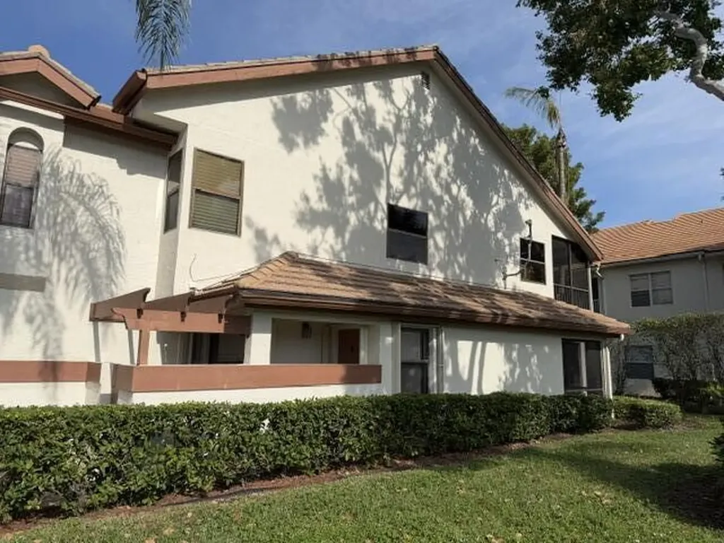 12628 Shoreline Drive Wellington FL 33414
