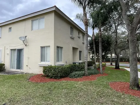 3121 N Evergreen Circle Boynton Beach FL 33426
