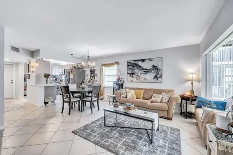 305 Congressional Way Deerfield Beach FL 33442