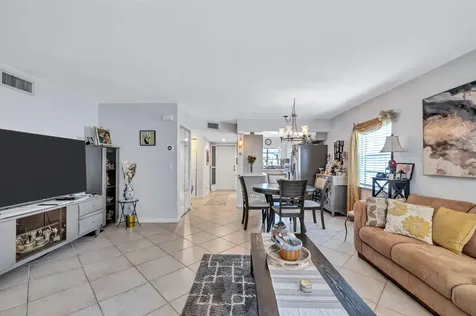 305 Congressional Way Deerfield Beach FL 33442