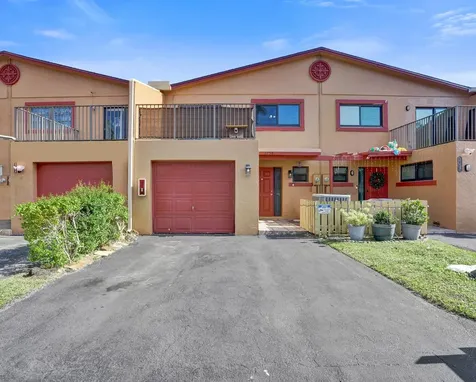 2758 Nw 80th Avenue Sunrise FL 33322