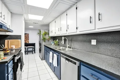 2758 Nw 80th Avenue Sunrise FL 33322