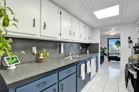 2758 Nw 80th Avenue Sunrise FL 33322