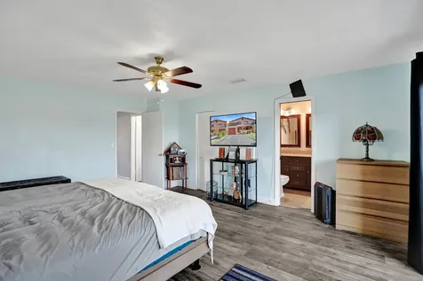 2758 Nw 80th Avenue Sunrise FL 33322