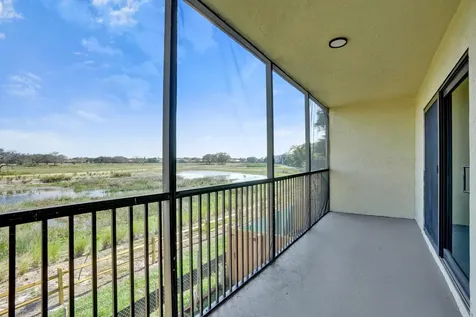 2758 Nw 80th Avenue Sunrise FL 33322