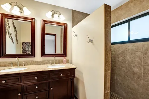 2758 Nw 80th Avenue Sunrise FL 33322