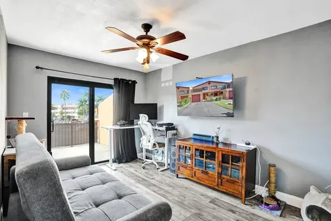 2758 Nw 80th Avenue Sunrise FL 33322