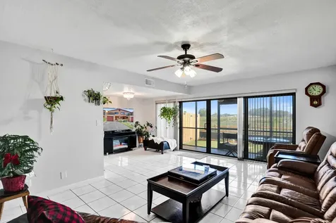 2758 Nw 80th Avenue Sunrise FL 33322