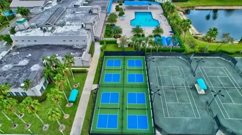 7851 Sailing Shores Terrace Boynton Beach FL 33437