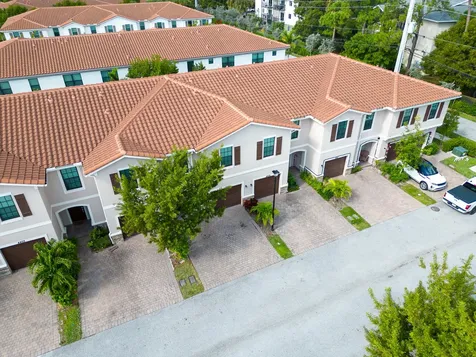 4407 Hemlock Drive Riviera Beach FL 33410