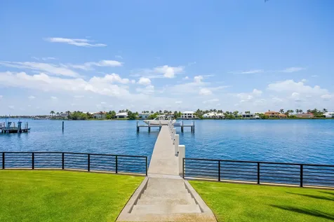 1660 S Ocean Boulevard Manalapan FL 33462