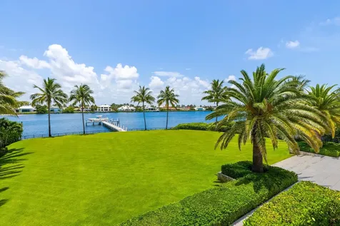 1660 S Ocean Boulevard Manalapan FL 33462