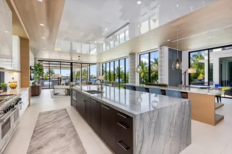 1660 S Ocean Boulevard Manalapan FL 33462