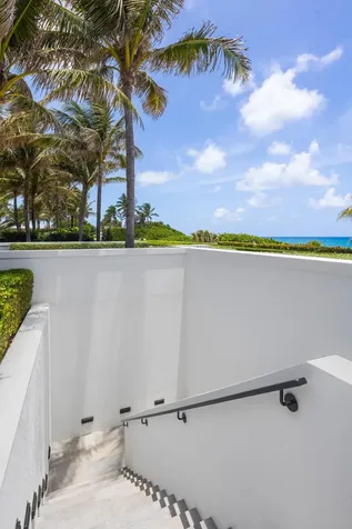 1660 S Ocean Boulevard Manalapan FL 33462